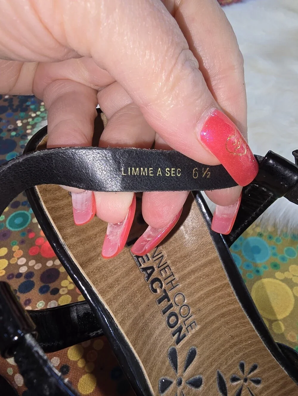 Kenneth Cole Reaction stylish black